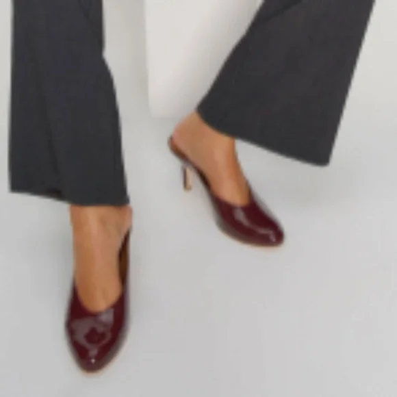 Reformation Xyler Heeled Mule Red - Size 7 - Picture 1 of 1